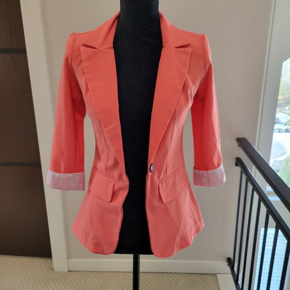 Jacket - Picture 2 of 7